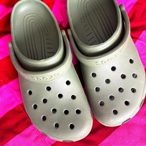 Crocs Olive green